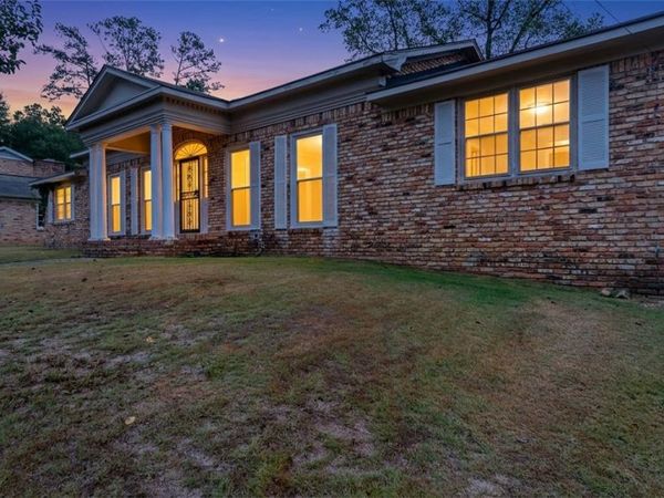 1229 Claymont Parkway, Tuscaloosa, AL 35404