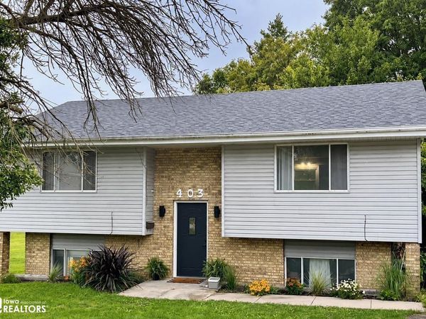 403 S Fillmore Street, Mount Ayr, IA 50854