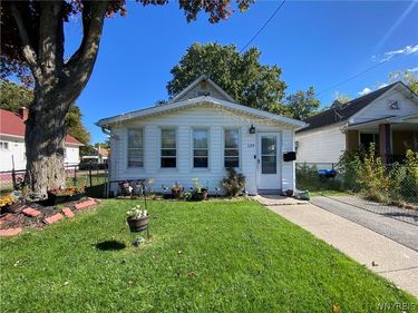 139 65th Street, Niagara Falls, NY 14304