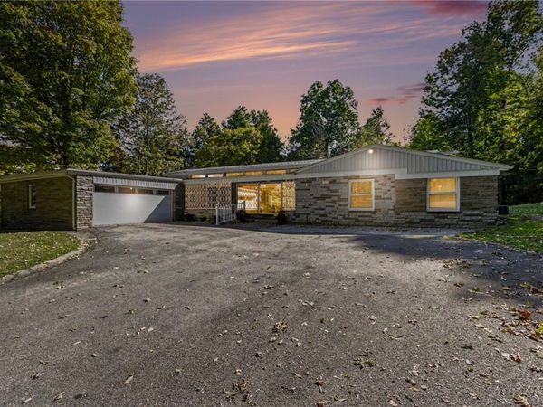 297 School Road , Victor, NY 14564