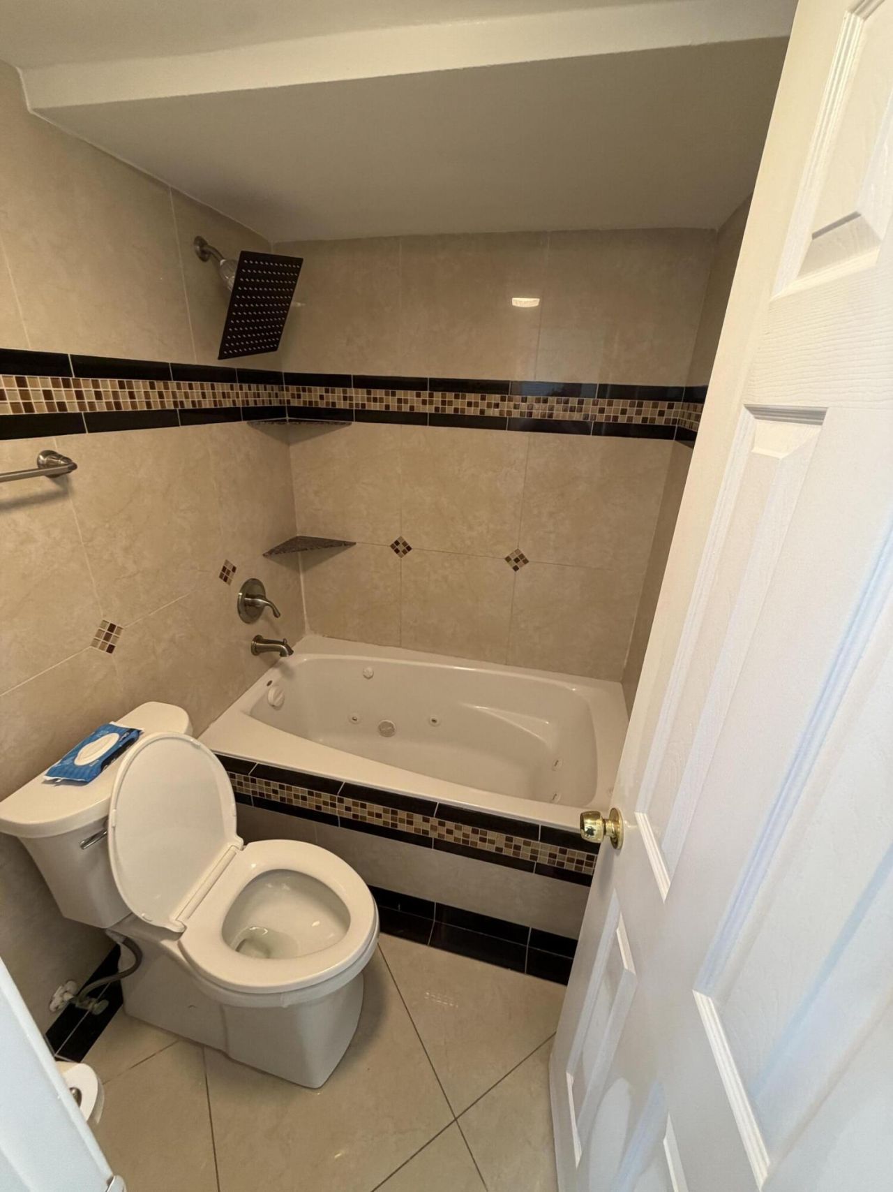 2900 Fiore Way, Unit 1050, Delray Beach, FL 33445 Photo