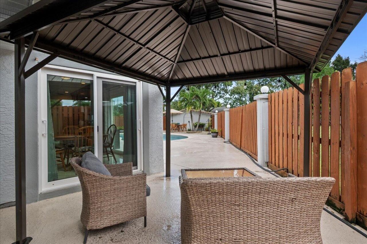 1802 SE Hanby Avenue, Port Saint Lucie, FL 34952 Photo