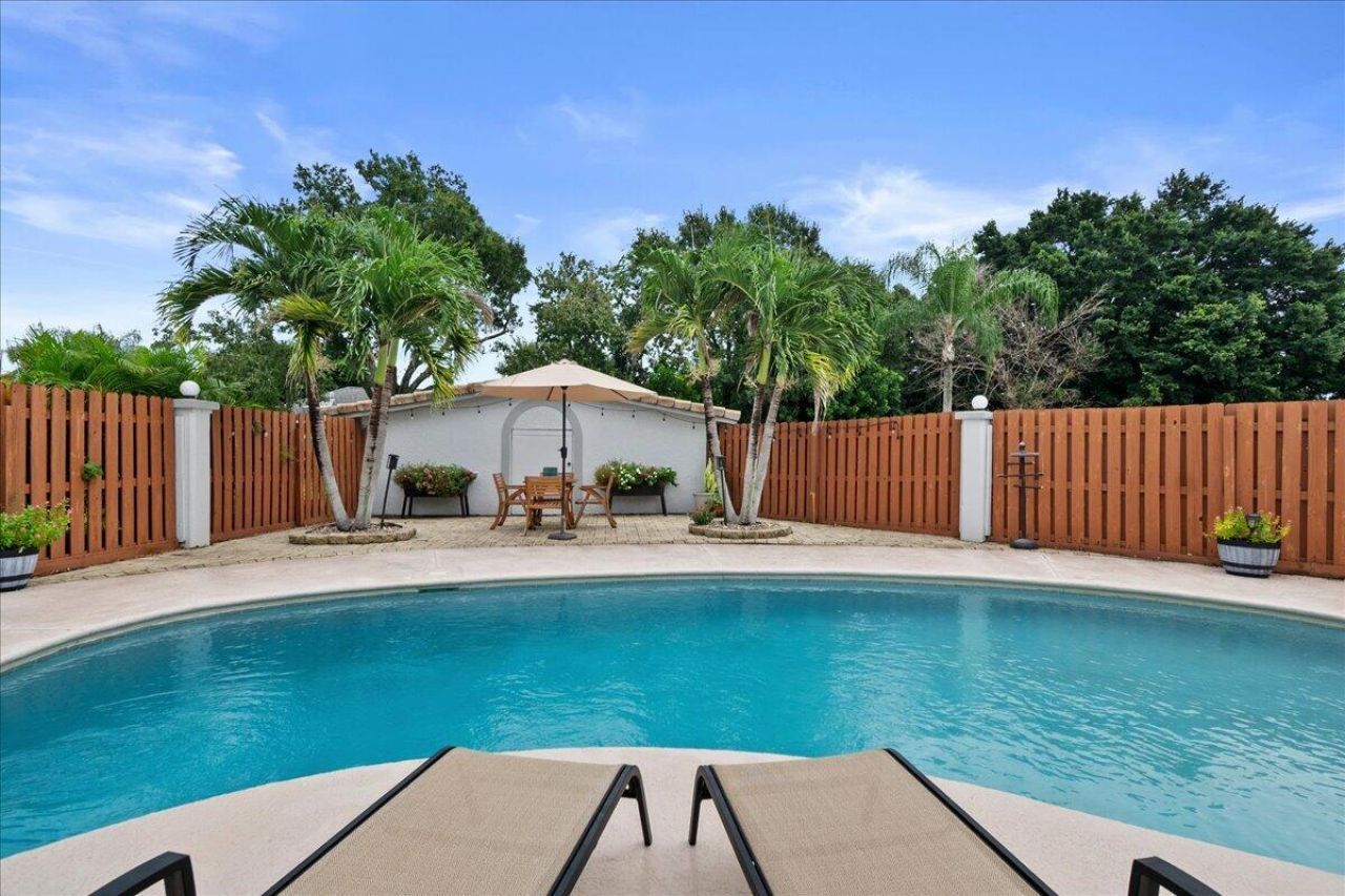 1802 SE Hanby Avenue, Port Saint Lucie, FL 34952 Photo