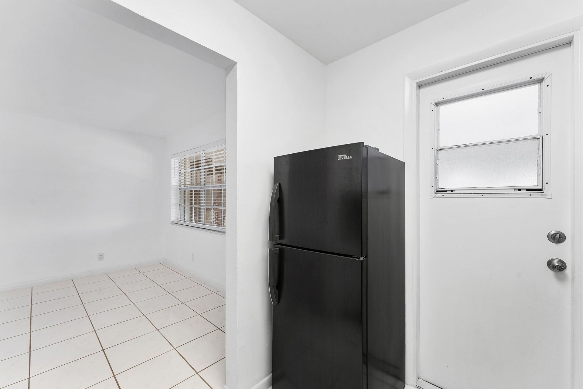 2050 NE 39th Street, Unit E307, Lighthouse Point, FL 33064 Photo