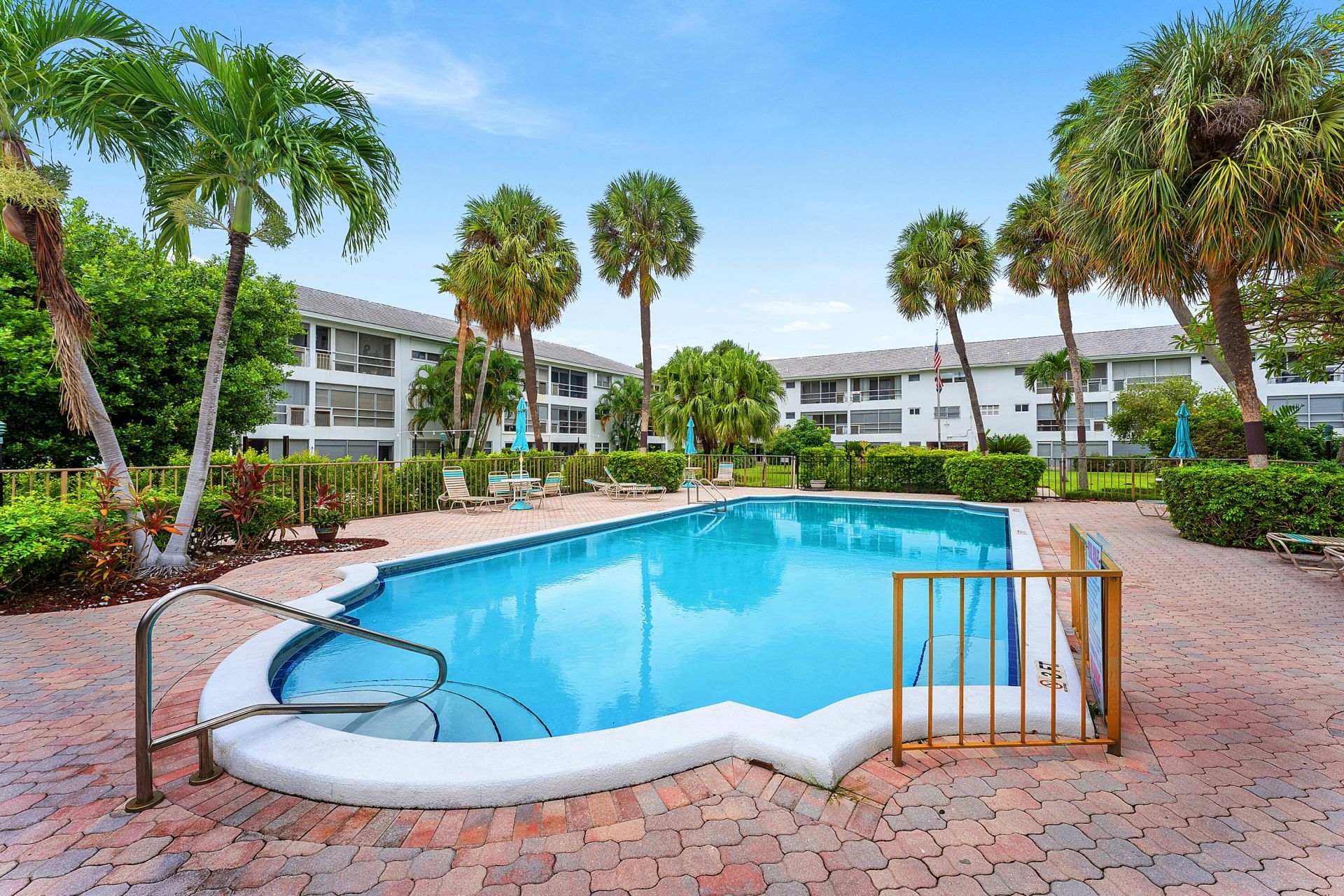 2050 NE 39th Street, Unit E307, Lighthouse Point, FL 33064 Photo