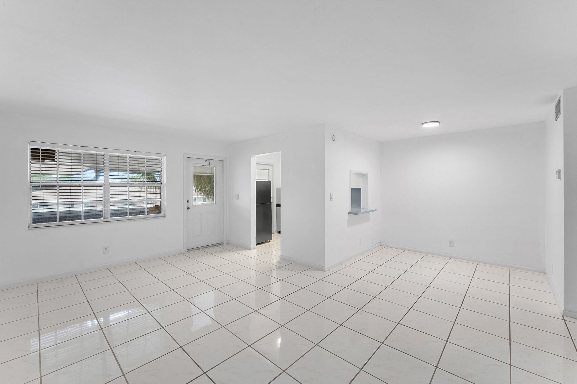 2050 NE 39th Street, Unit E307, Lighthouse Point, FL 33064 Photo