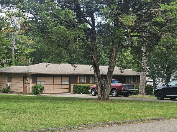 7465 &7467 Pinewood Drive, Chattanooga, TN 37421