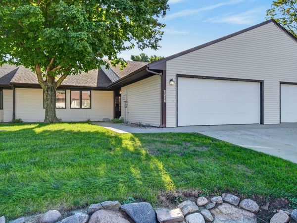 5018 Karen Drive, Unit 305, Panora, IA 50216