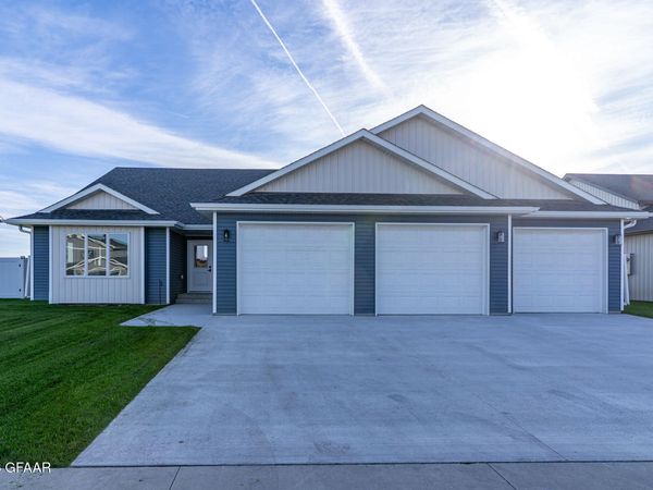 6629 S 20TH STREET , Grand Forks, ND 58201