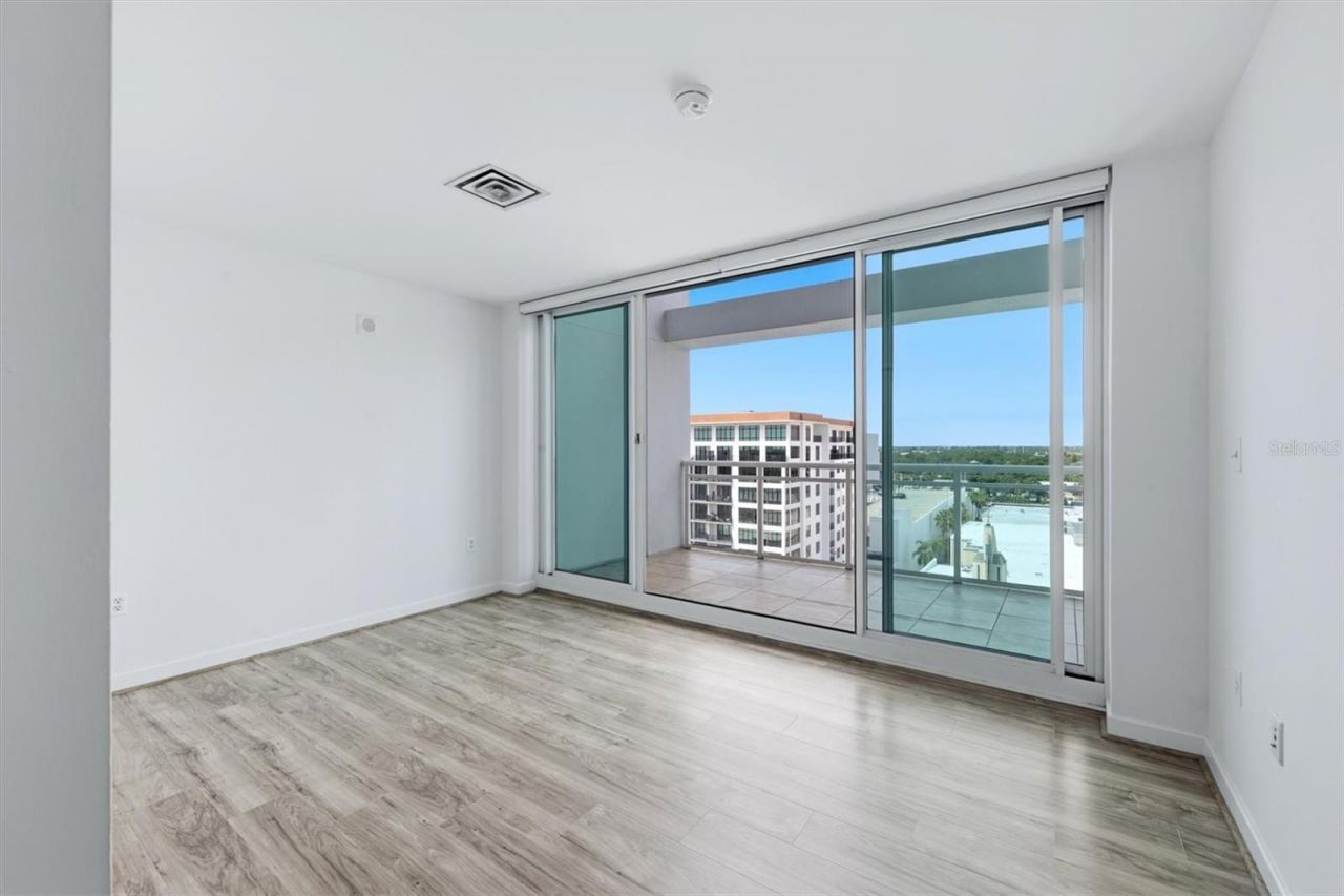 1990 Main Street , Unit 3, Sarasota, FL 34236 Photo
