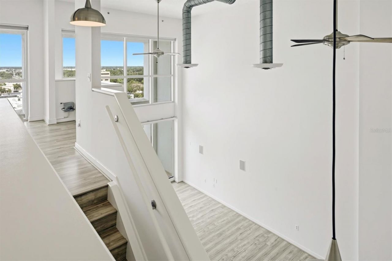 1990 Main Street , Unit 3, Sarasota, FL 34236 Photo