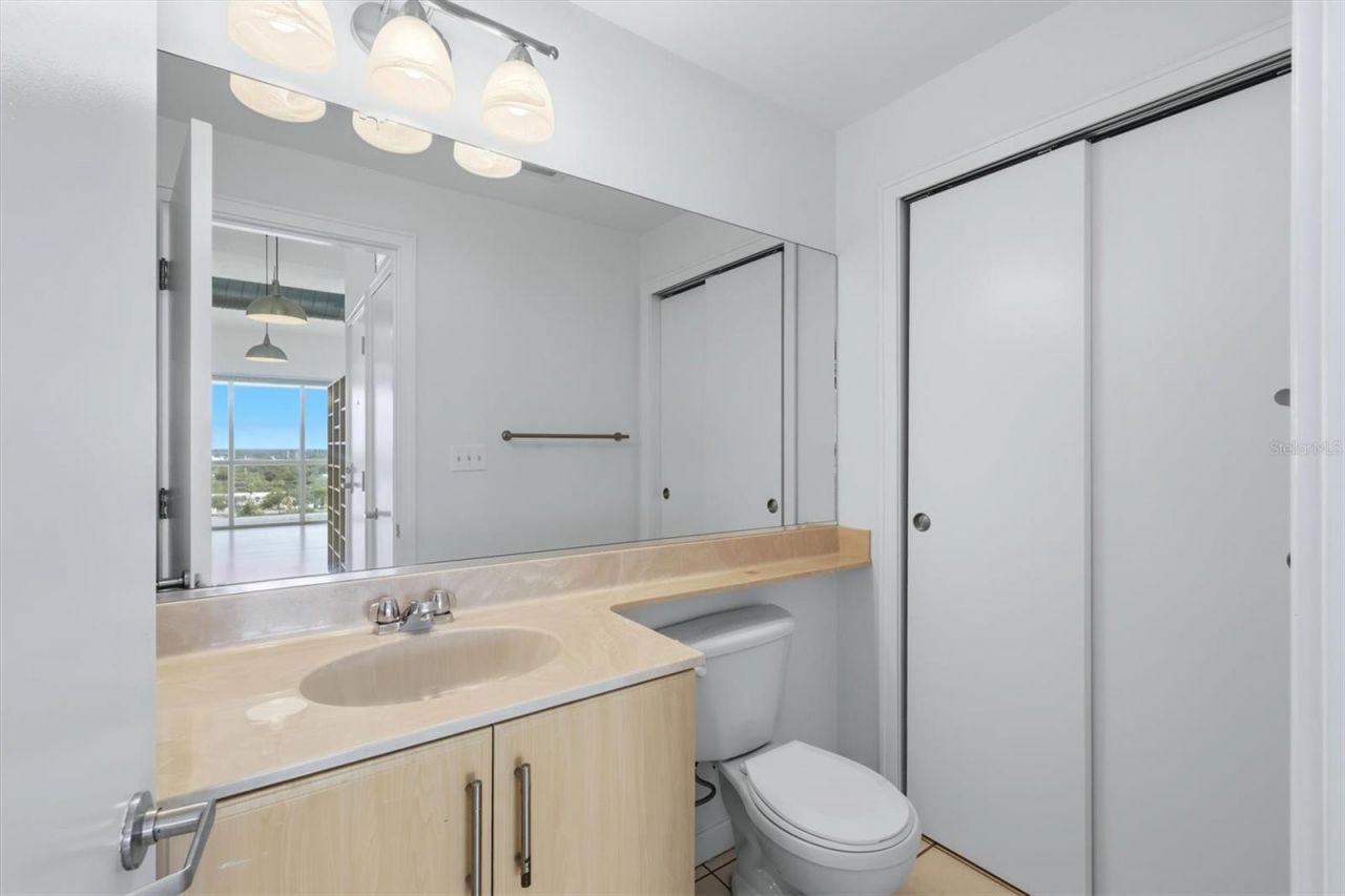 1990 Main Street , Unit 3, Sarasota, FL 34236 Photo