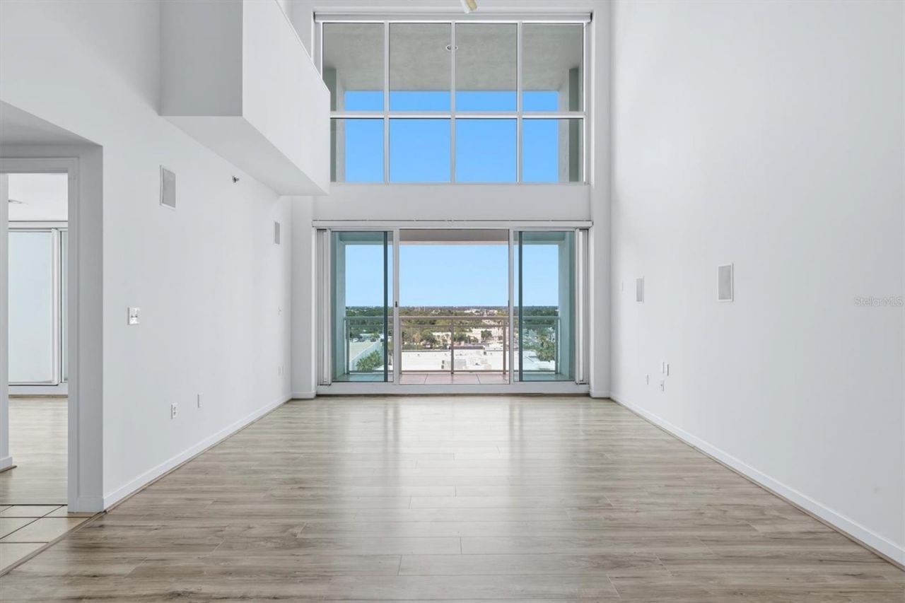 1990 Main Street , Unit 3, Sarasota, FL 34236 Photo