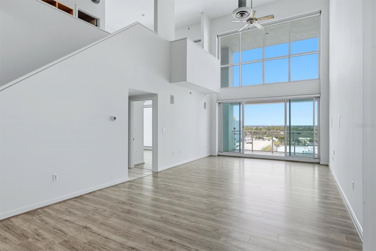 1990 Main Street , Unit 3, Sarasota, FL 34236 Photo
