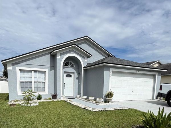 952 CLEAR CREEK CIRCLE, CLERMONT, FL 34714
