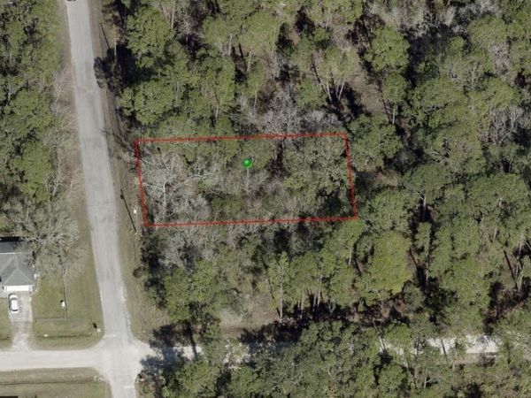 2221 8TH AVENUE , DELAND, FL 32724