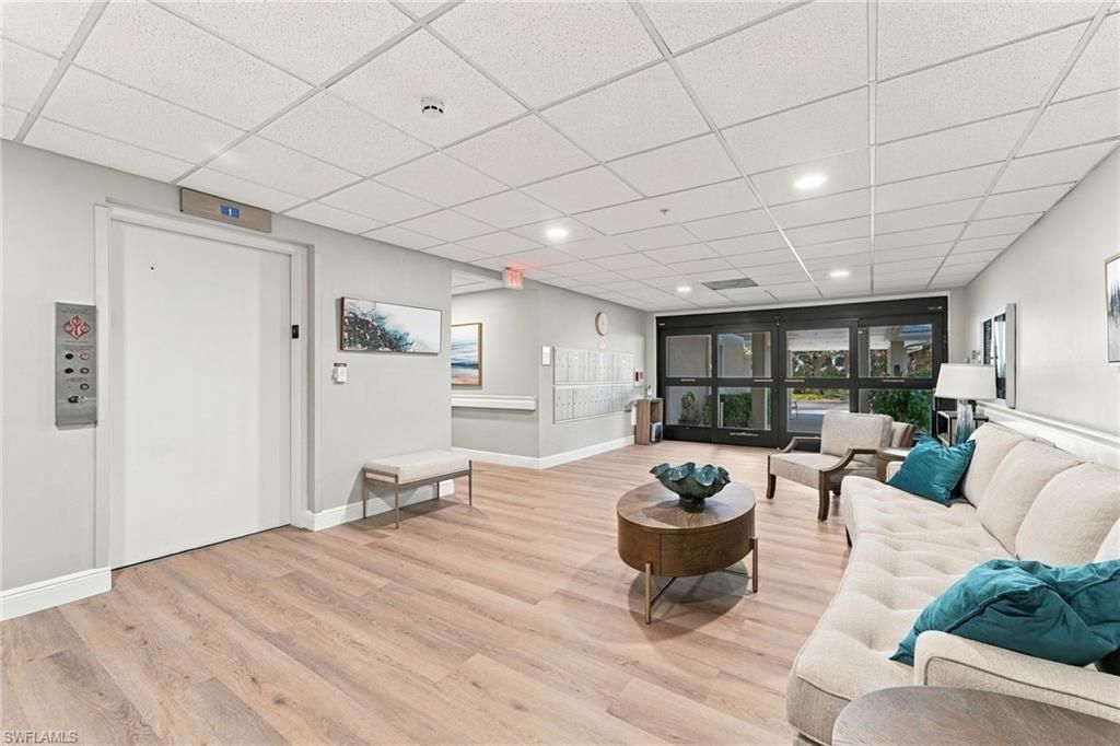 900 Arbor Lake Dr , Unit 501, Naples, FL 34110 Photo