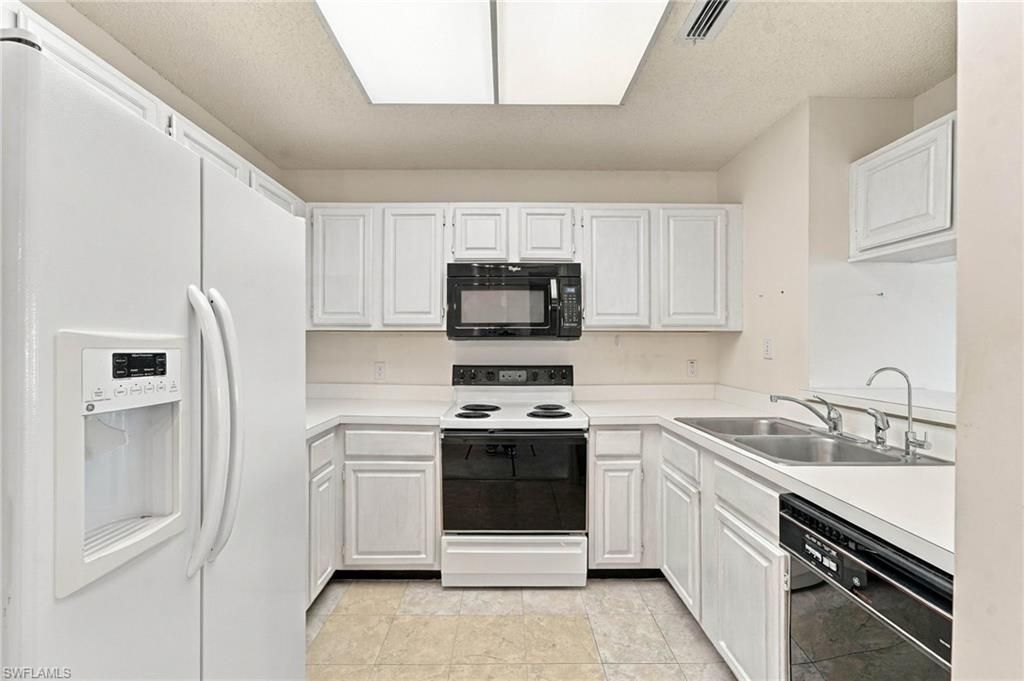 900 Arbor Lake Dr , Unit 501, Naples, FL 34110 Photo