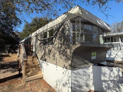 101 Dubbs Ave , West Columbia, SC 29169