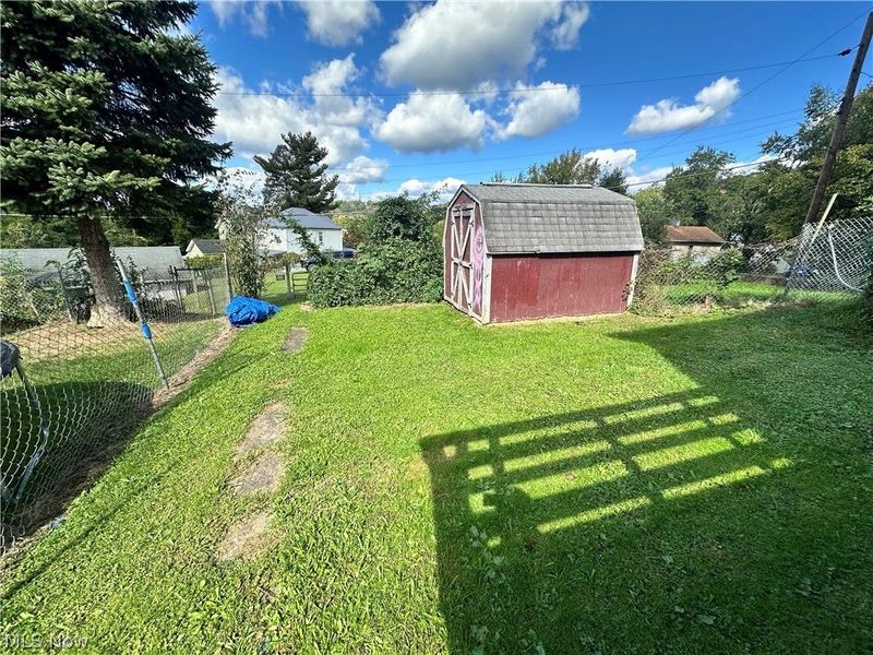 325 Blakely Street, East Liverpool, OH 43920 Photo 7