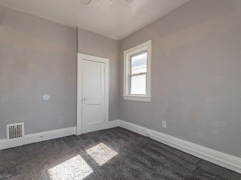 3387 E 102nd Street, Cleveland, OH 44104 Photo 12