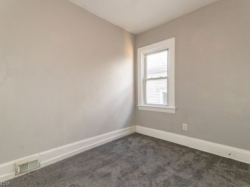 3387 E 102nd Street, Cleveland, OH 44104 Photo 16