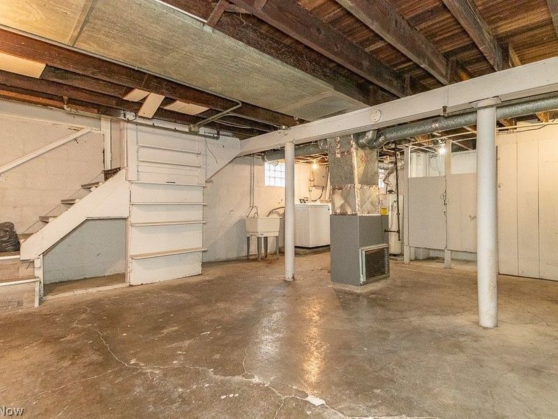 3387 E 102nd Street, Cleveland, OH 44104 Photo 20