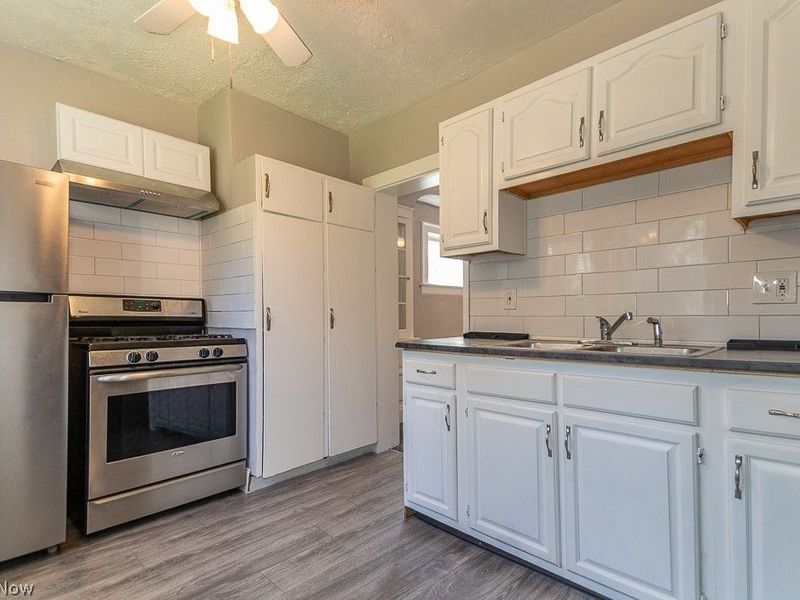 3387 E 102nd Street, Cleveland, OH 44104 Photo 8