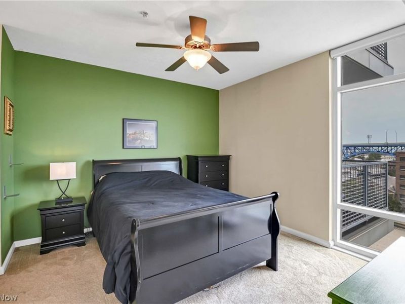 1237 Washington Avenue, Unit 1008, Cleveland, OH 44113 Photo 4