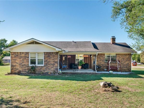 18099 Old Highway 68, Siloam Springs, AR 72761