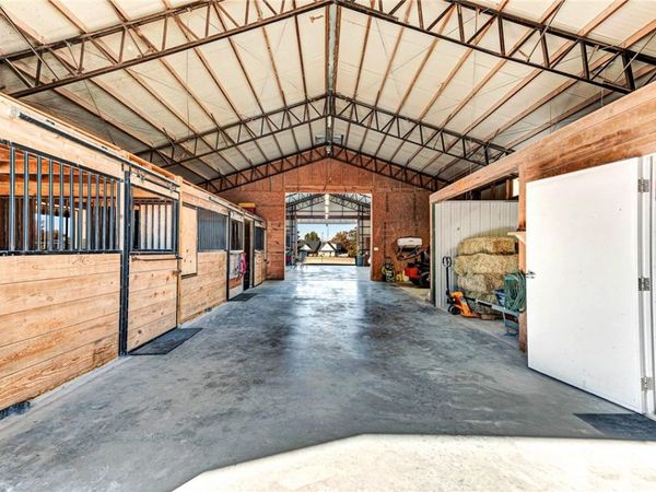 14620 Ravenwood Lane , Garfield, AR 72732