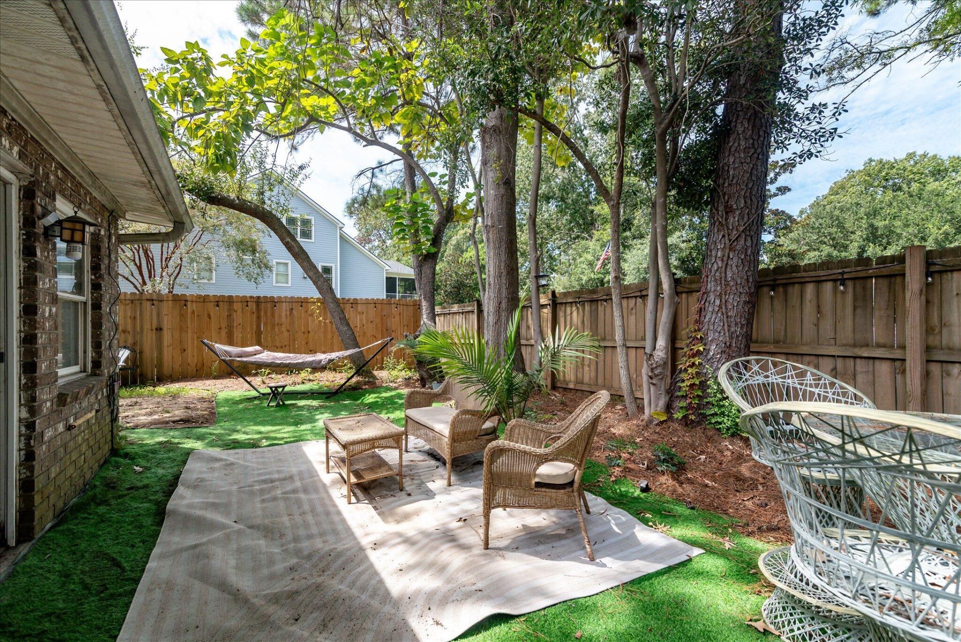 2133 Pierpont Avenue Photo 8