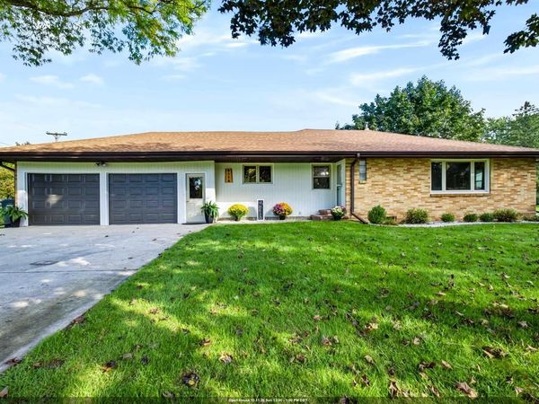 8114 GEENAN STREET, Kaukauna, WI 54130