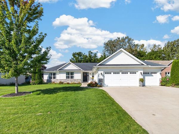 5714 Richwood LANE, Racine, WI 53402