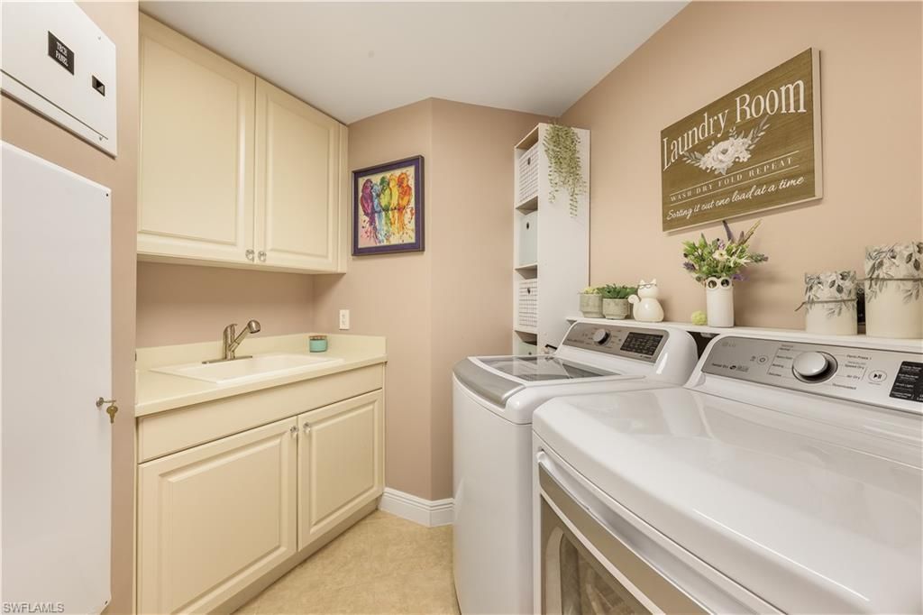 6081 Silver King Blvd , Unit 503, Cape Coral, FL 33914 Photo