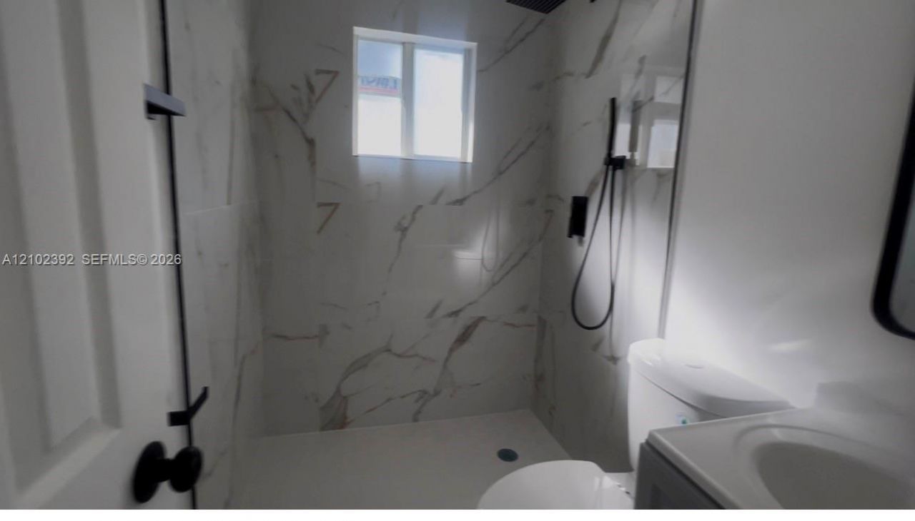 1800 SW 3rd St Apt C, Miami, FL 33135 Photo
