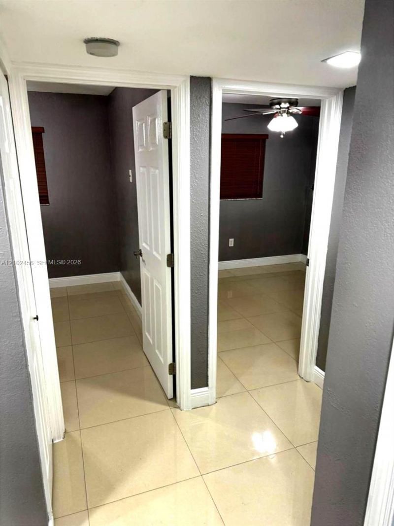 5461 W 24th Ave , Unit 25, Hialeah, FL 33016 Photo