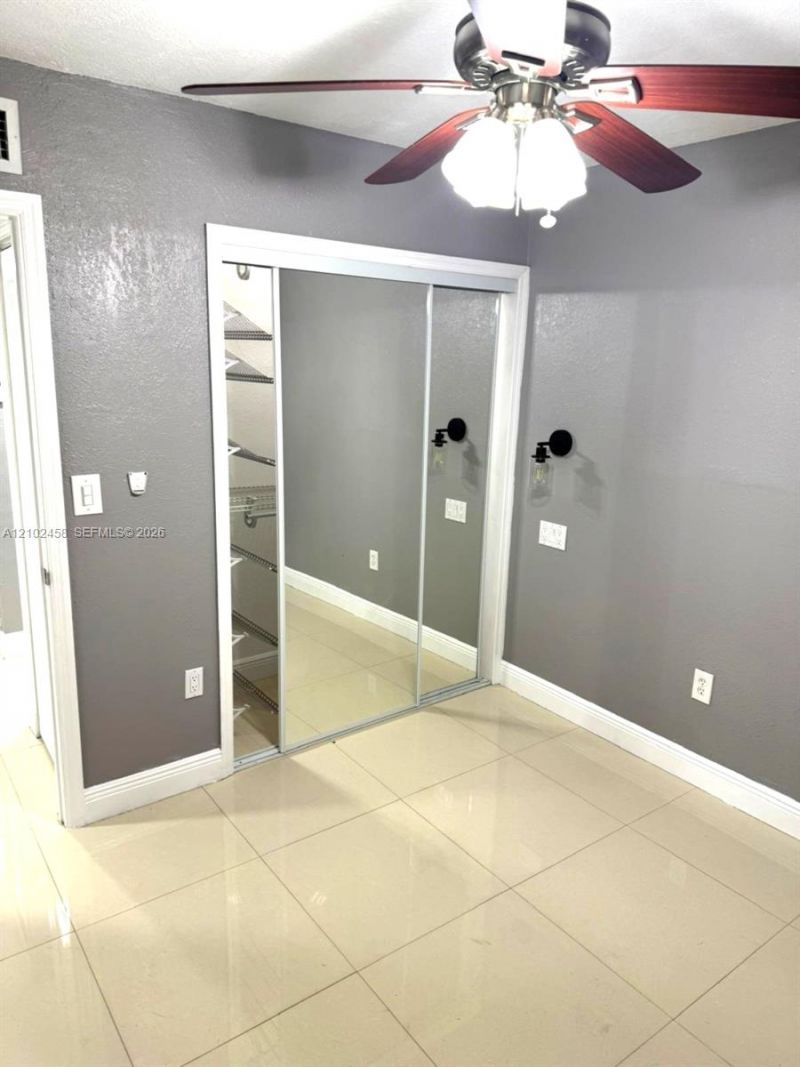 5461 W 24th Ave , Unit 25, Hialeah, FL 33016 Photo