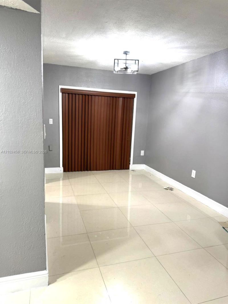 5461 W 24th Ave , Unit 25, Hialeah, FL 33016 Photo