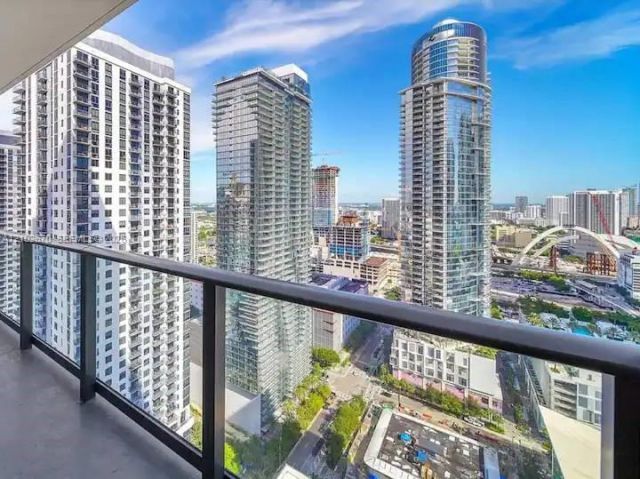 159 NE 6th St , Unit 3202, Miami, FL 33132 Photo