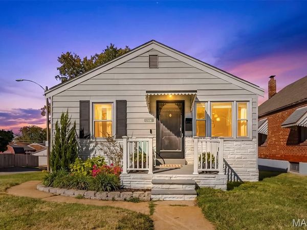 3375 Macklind Avenue , St Louis, MO 63139