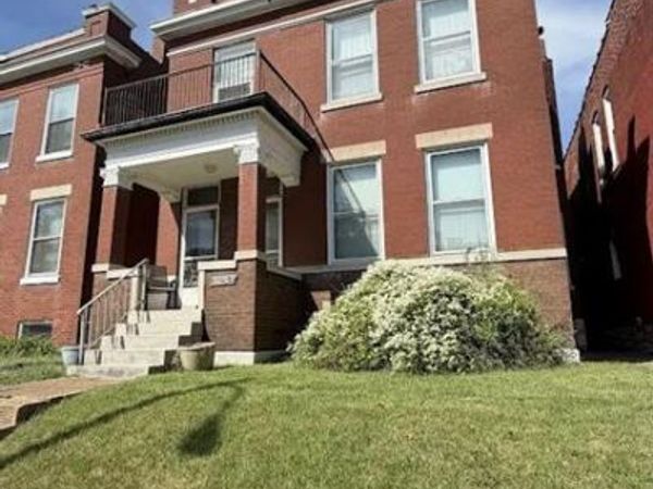 3515 Wyoming Street, St Louis, MO 63118