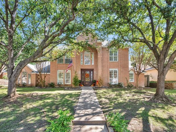 6214 Tiffany Oaks Lane, Arlington, TX 76016