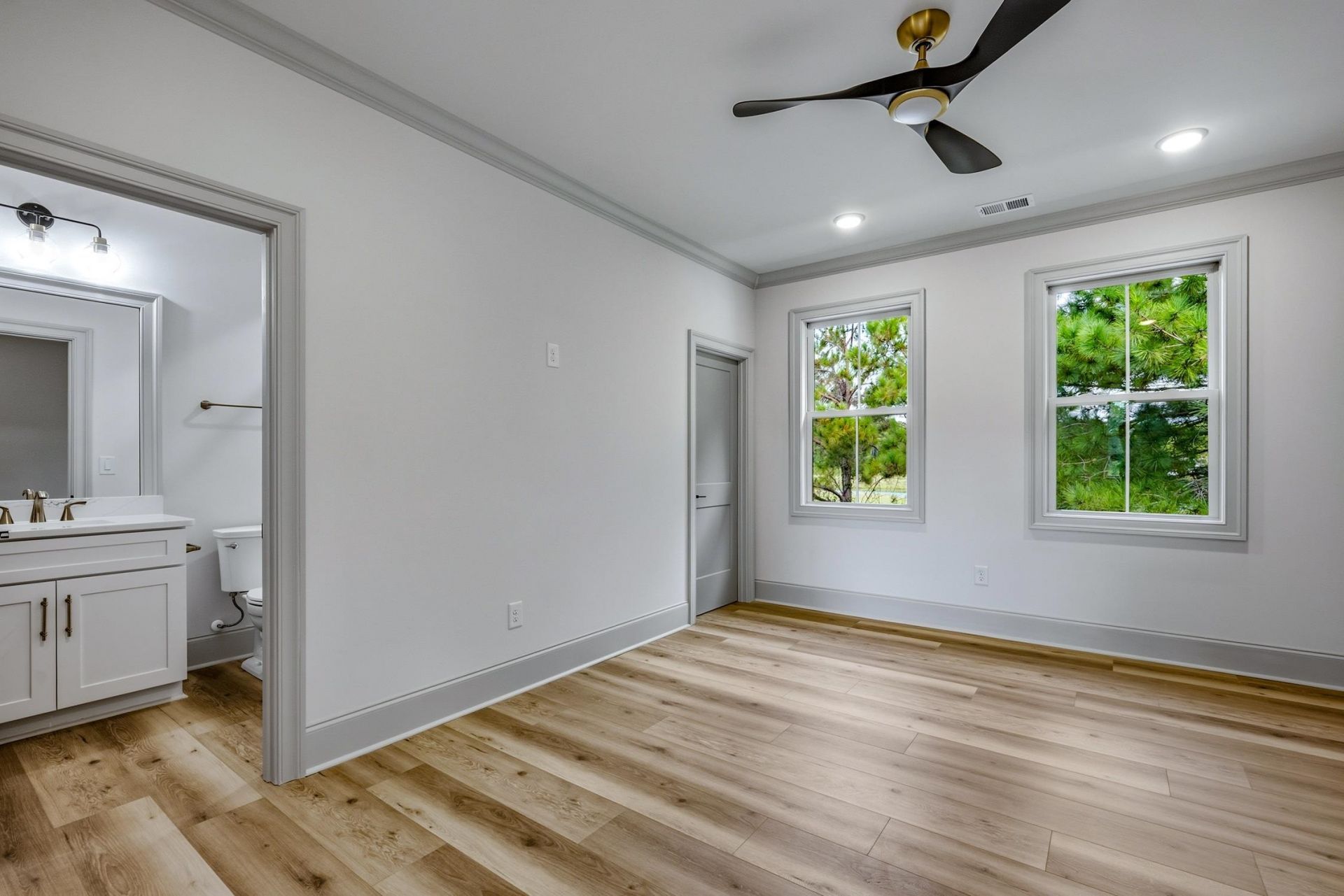 1004 Muskeg Ct.  Photo 32