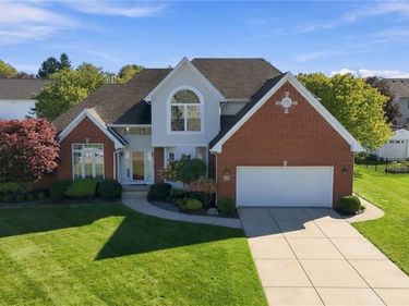 4119 Foxwood Lane, Buffalo, NY 14221