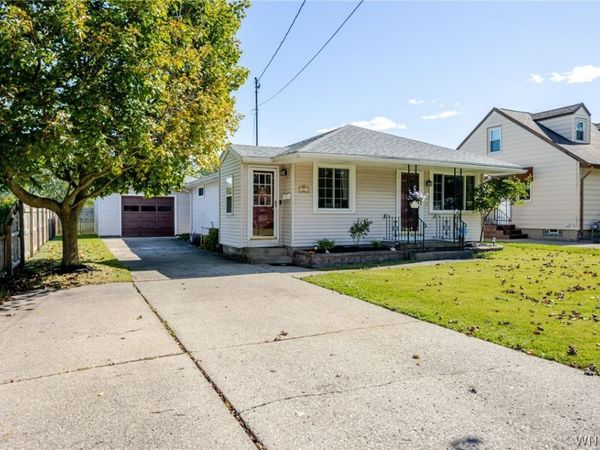 46 2nd Avenue , Lancaster, NY 14086