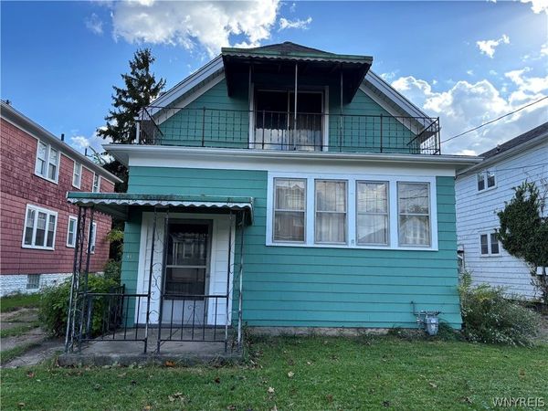 41 Dunlop Avenue, Buffalo, NY 14215