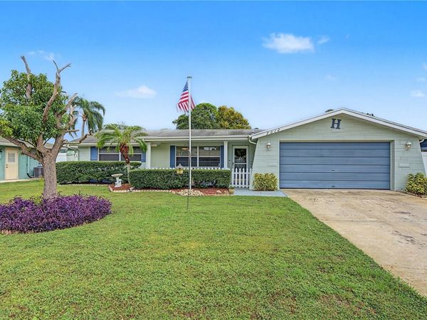 7512 HOLLY LAKE LANE , NEW PORT RICHEY, FL 34653