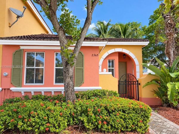 2365 NE 42nd Cir , Homestead, FL 33033