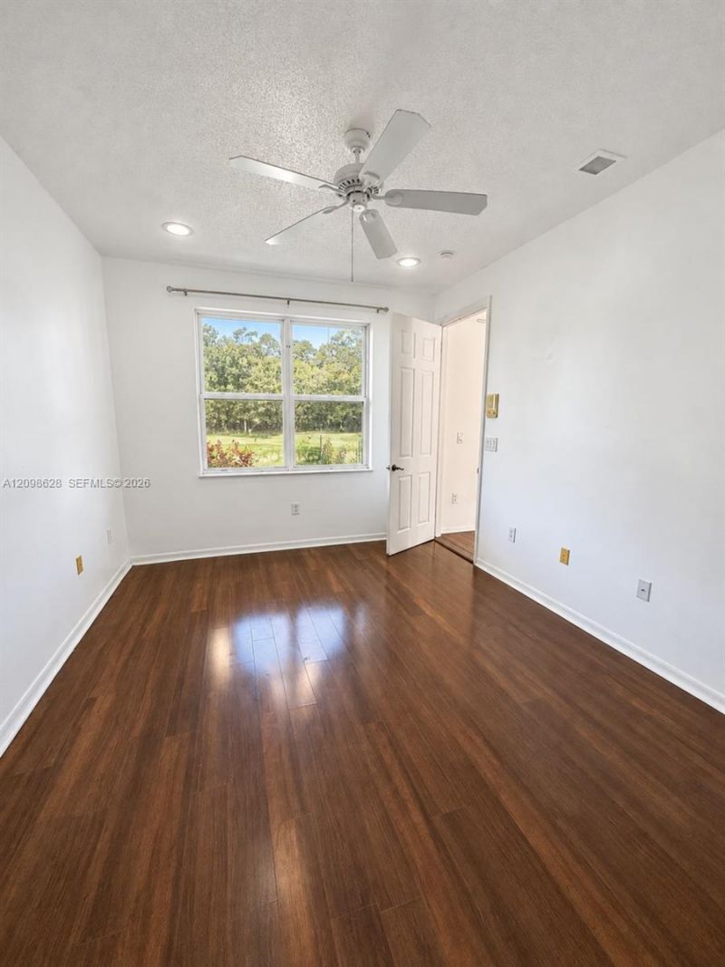 2365 NE 42nd Cir, Homestead, FL 33033 Photo
